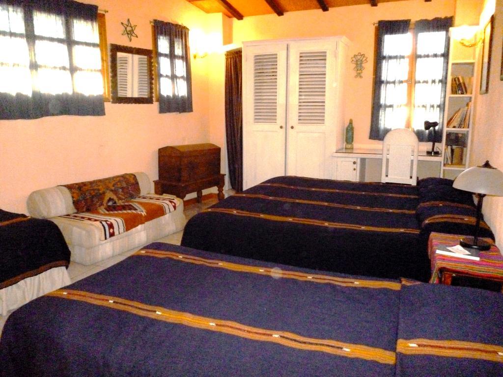 Posada Los Encuentros Panajachel Exterior foto